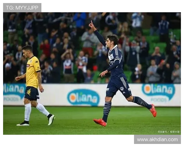 斯特林比赛阅读能力持续提升，进攻端表现稳健