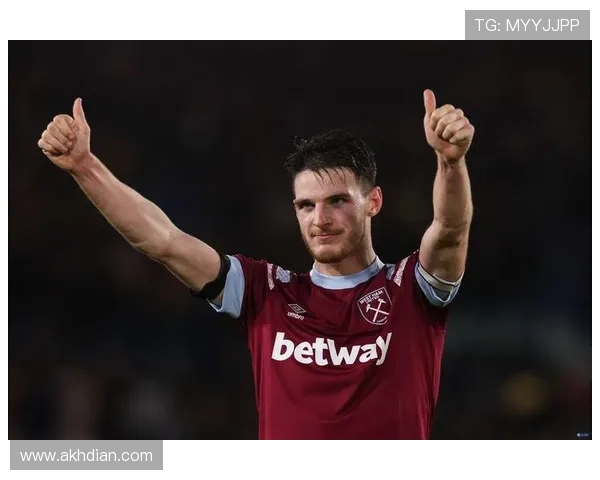 赖斯 vs 基米希:全能中场框架下的角色与战术适配差异 赖斯 vs 基米希:全能中场框架下的角色与战术适配差异