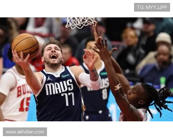 东契奇利用挡拆拉开空间提升得分效率明显领先雷霆队同位置球员