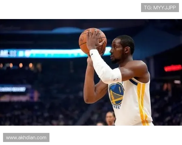 库明加与库里挡拆制造错位比上季更高效终结