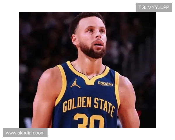 斯蒂芬·卡斯尔无球跑动比库里更擅长挡拆制造空位